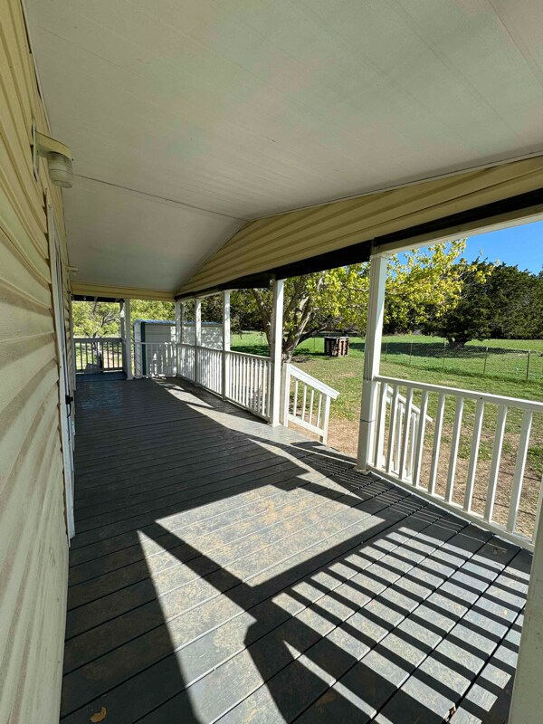 Building Photo - 836 Bluestem Dr