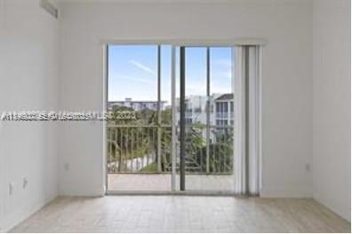 Building Photo - 3600 Oaks Clubhouse Dr