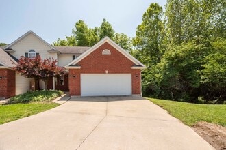 Building Photo - 3600 Berkshire