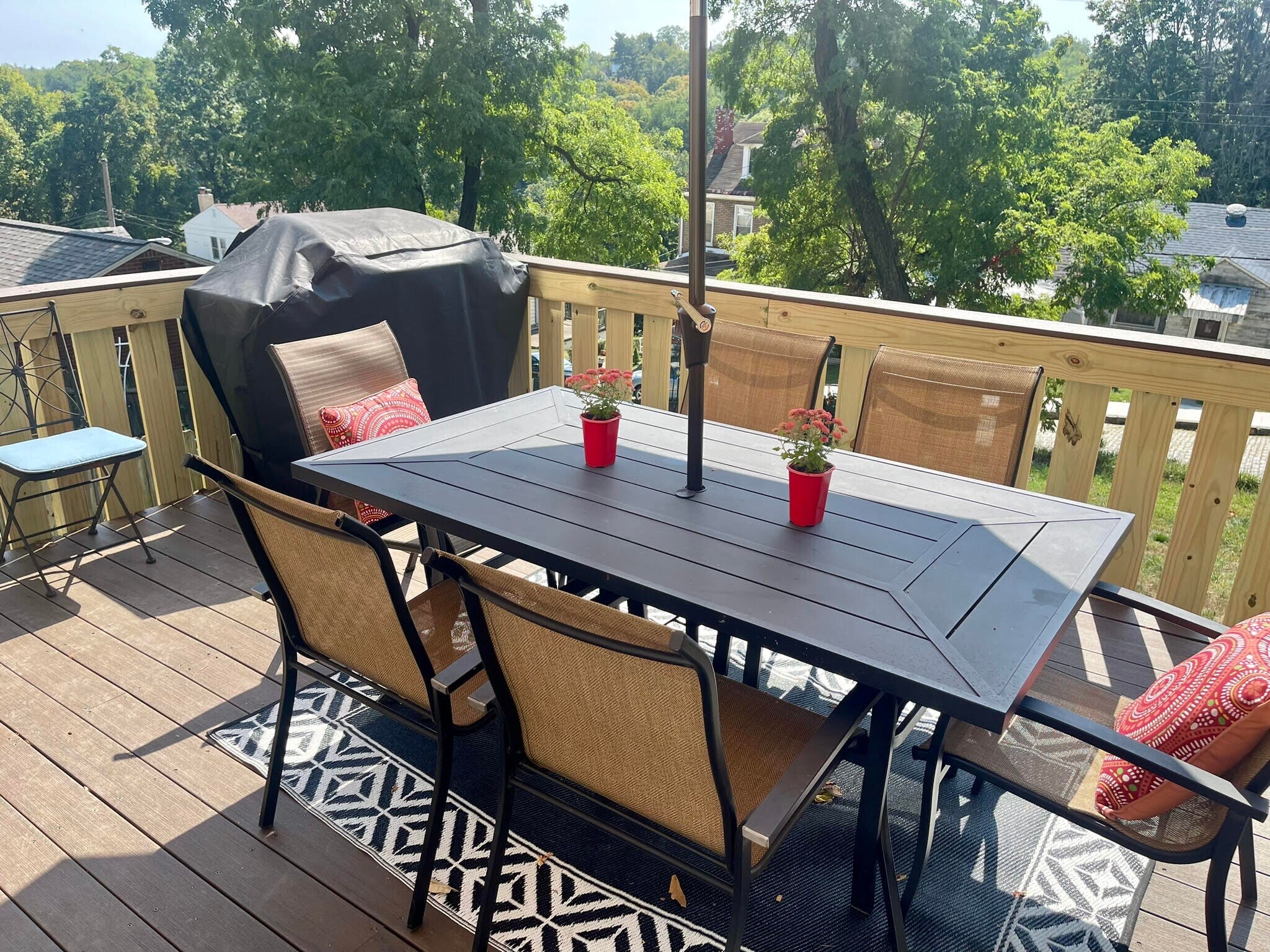 Building Photo - 251 Sebring Ave