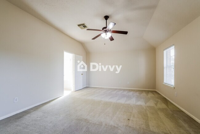 Building Photo - 9022 S Ferndale Pl Dr