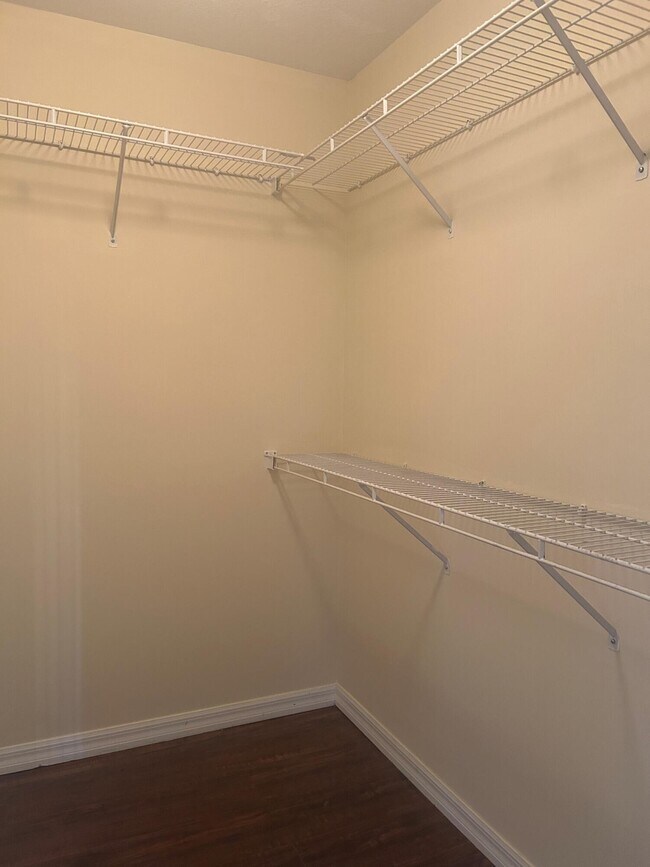 Building Photo - 8008 Via Hacienda