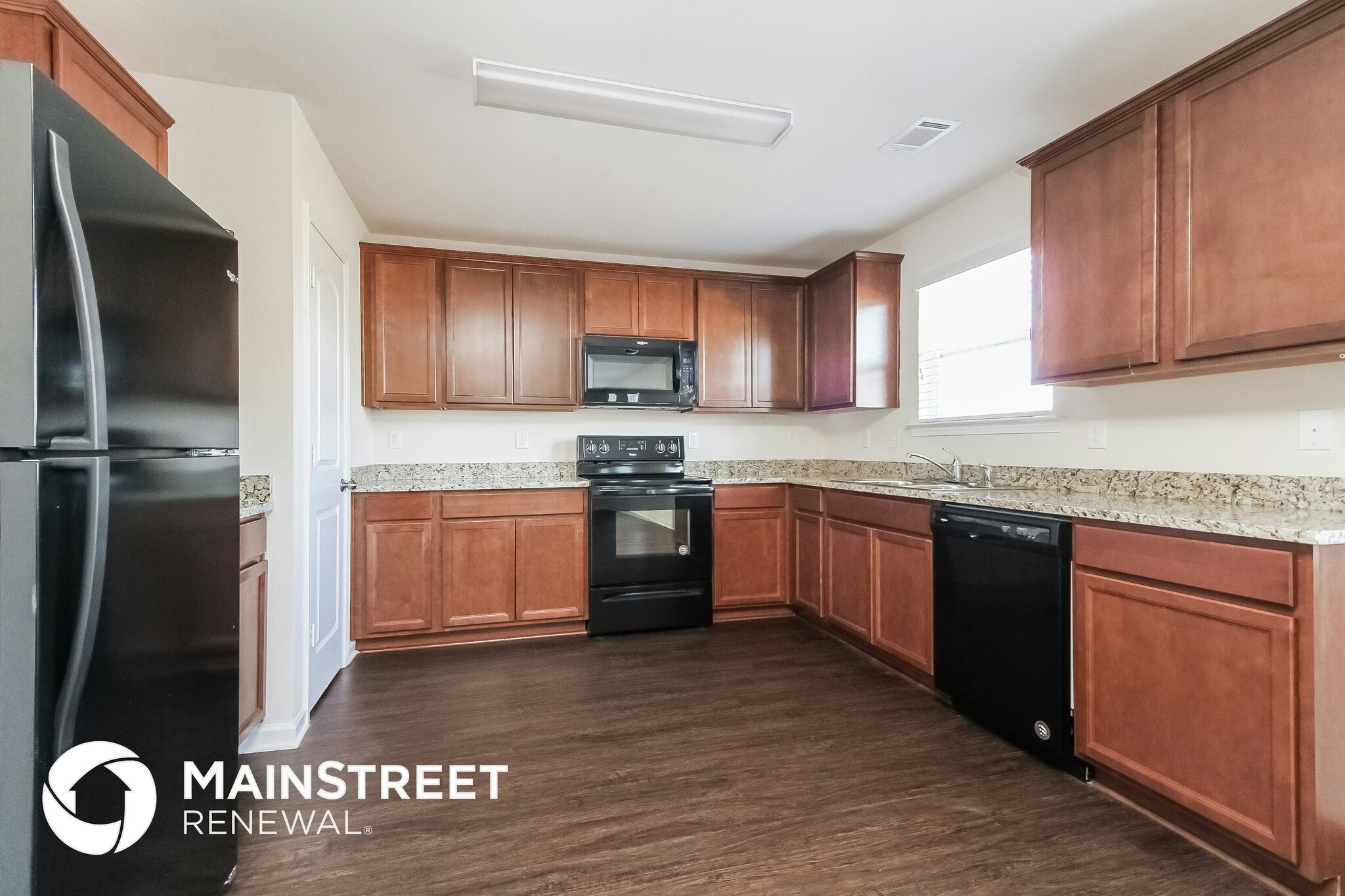 Building Photo - 2332 Bee Hive Dr