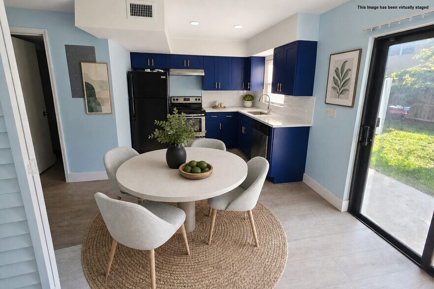 Kitchen/Dining - 2262 NW 59th Way