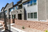 Building Photo - 1535 Maria Xing Ave