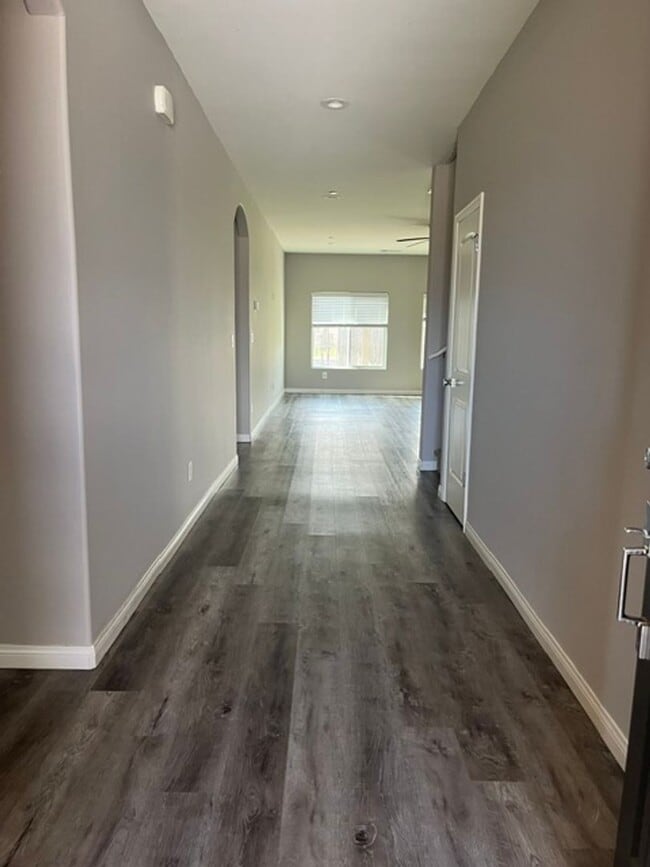 Building Photo - 9211 Jack Ranch Ct