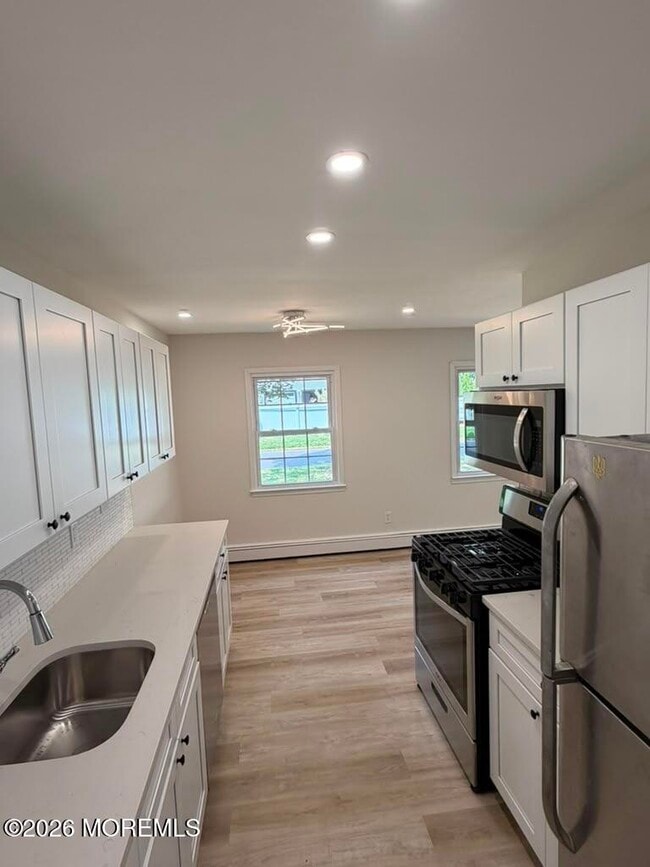 Building Photo - 48 Stonehurst Blvd