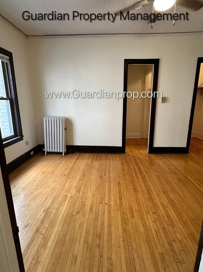 Building Photo - Studio Lakes Uptown Apartment, Blocks from...