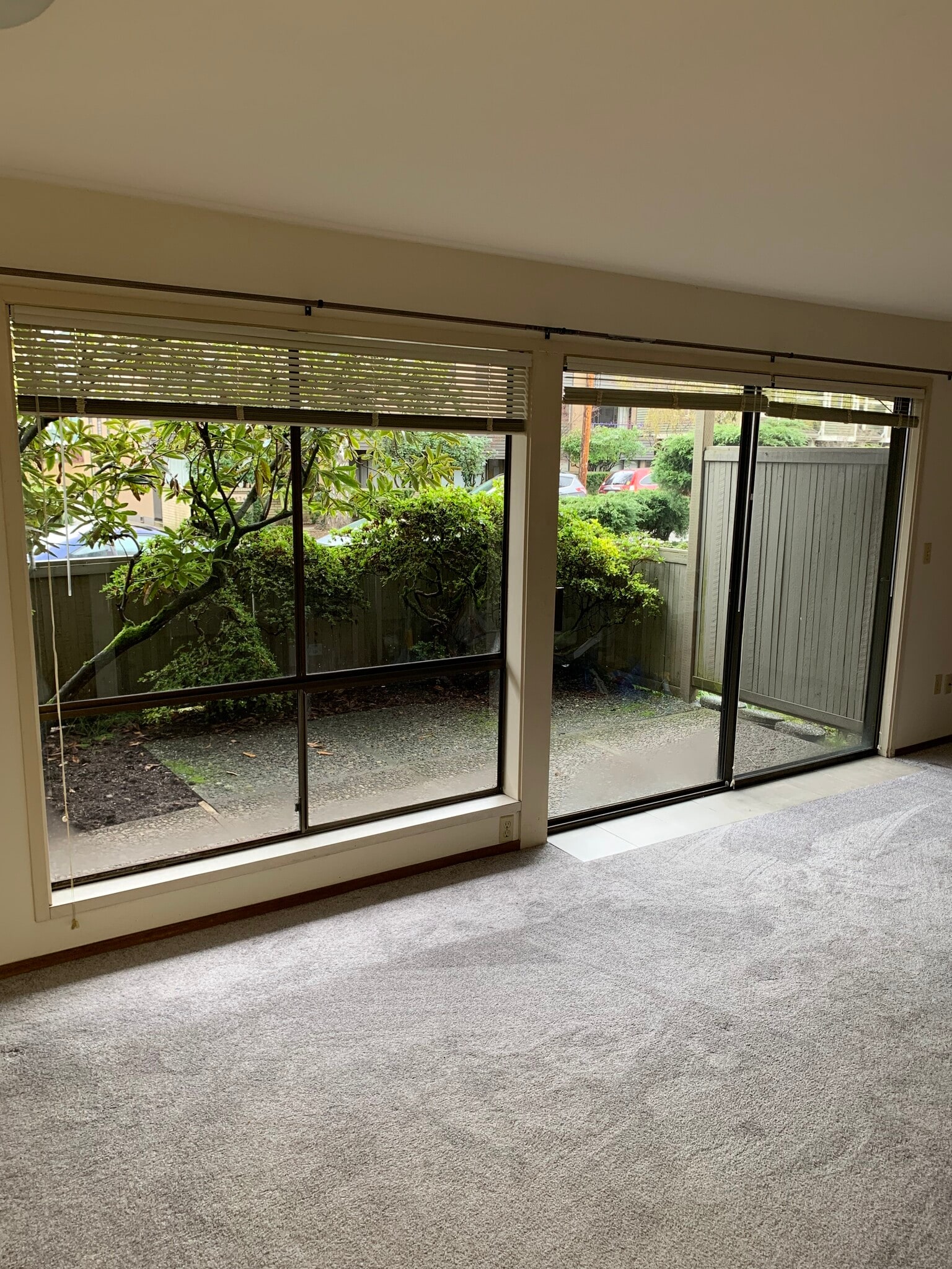 Building Photo - 6537 4th Ave NE