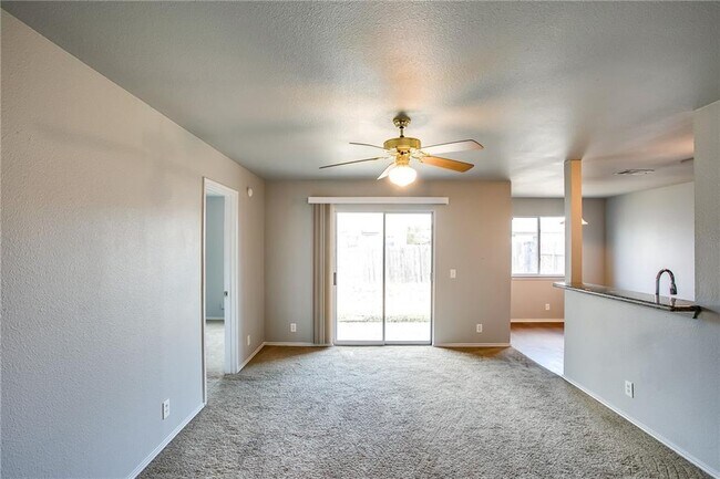 Building Photo - 412 Ballentine Ct