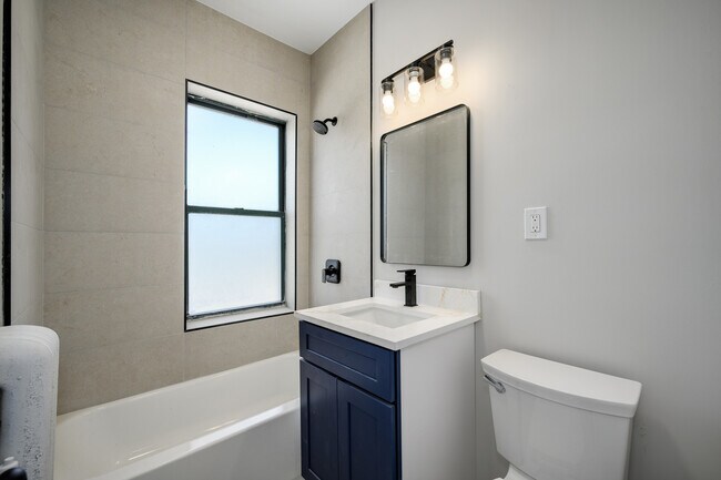 Building Photo - 1206 W 83rd St