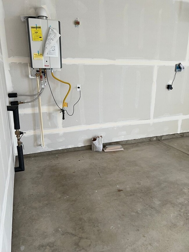 Building Photo - 1958 NW Wessex St