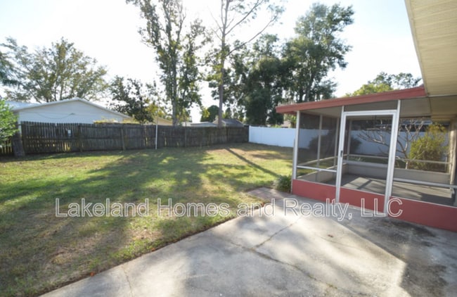 Building Photo - 145 Audubon Rd