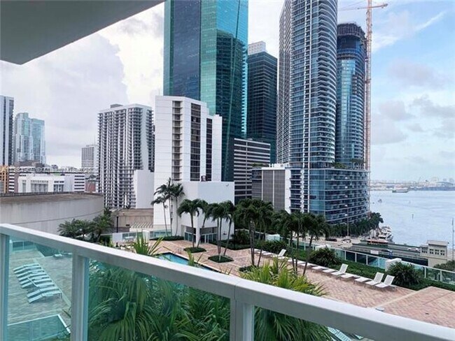 Building Photo - 31 SE 5th St