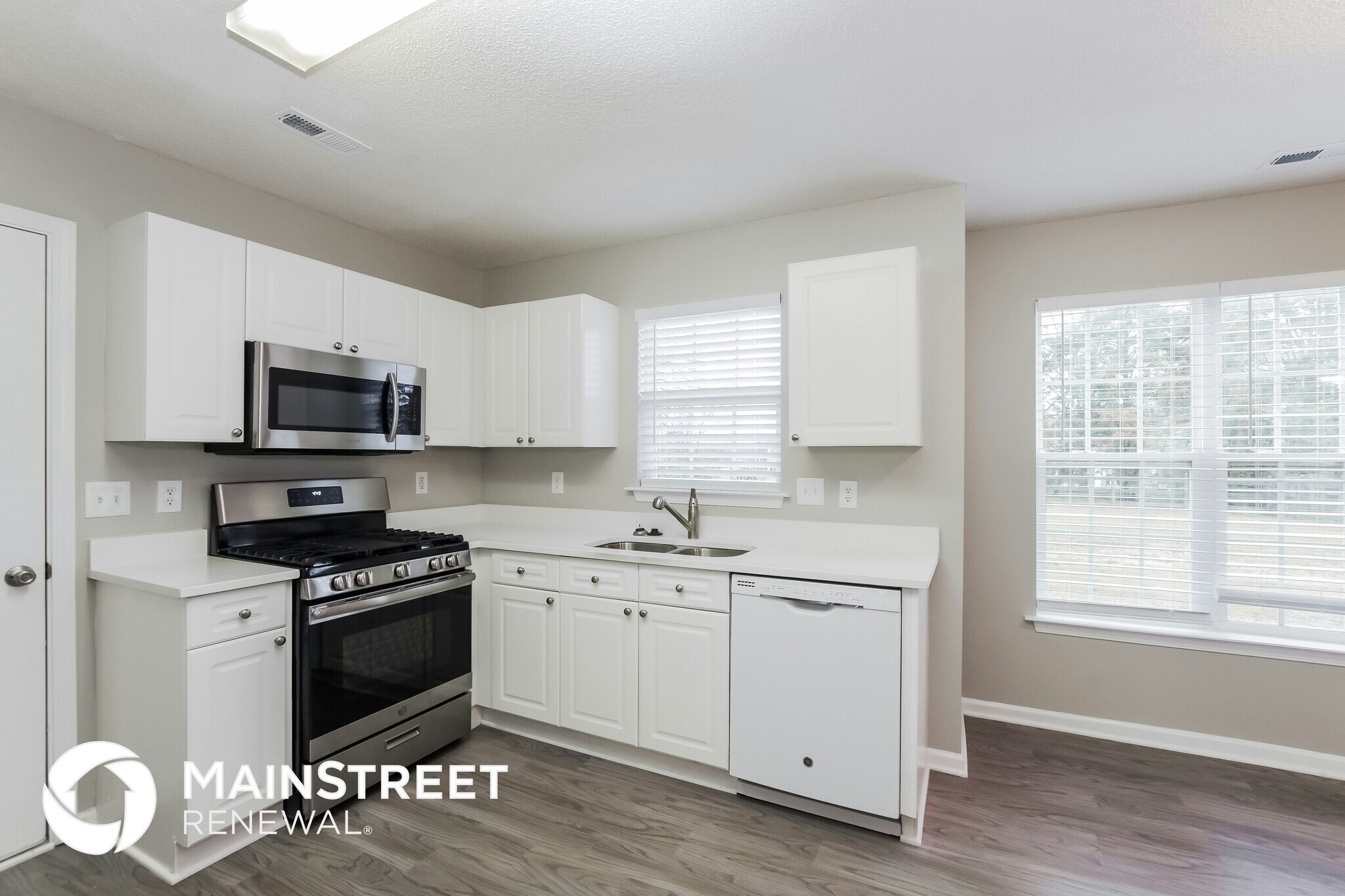 Building Photo - 3013 Trellis Ln