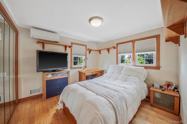 Building Photo - 508 Chamberlin St