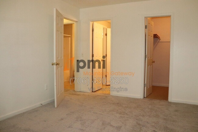 Building Photo - 48 Primrose Dr