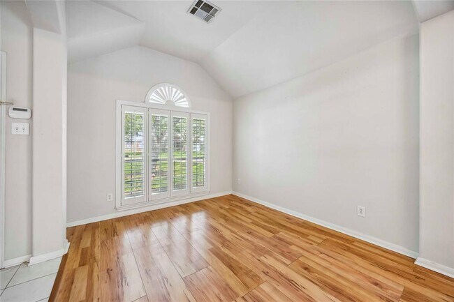 Building Photo - 8830 Sherina Park Dr