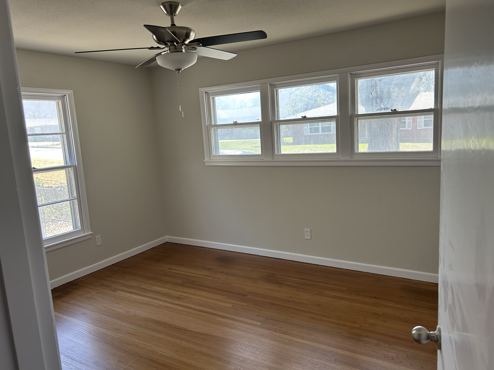 Front End Bedroom - 3404 Martin Lydon Ave