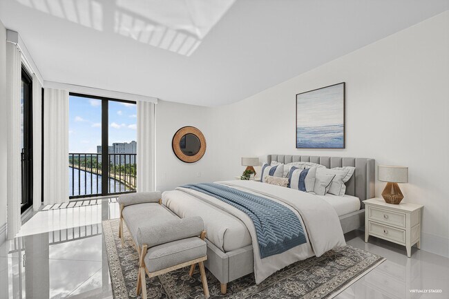 Building Photo - 1200 S Flagler Dr