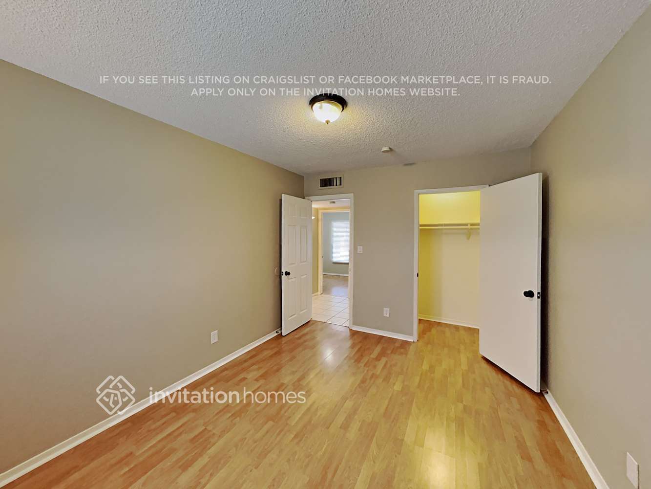 Building Photo - 3743 W Gelding Dr