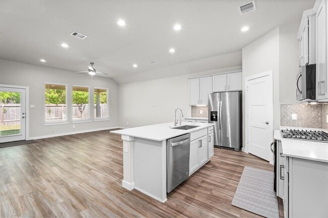 Building Photo - 14334 Winema View Ln