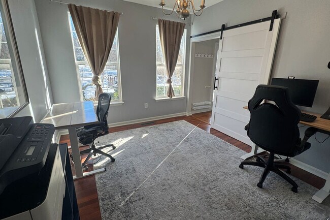 Building Photo - 9414 Grant Ave