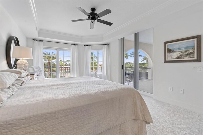 Building Photo - 102 Yacht Harbor Dr