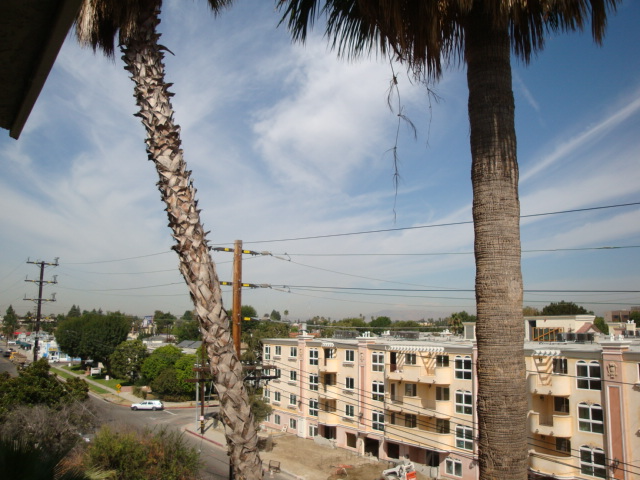 Building Photo - 11936 Magnolia Blvd