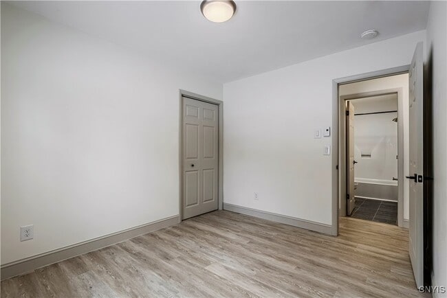 Building Photo - 57 Beechwood Rd