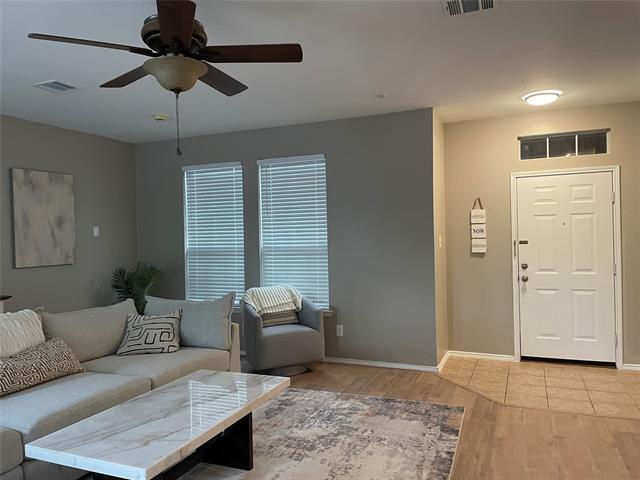 Building Photo - 6420 Lasalle Ln