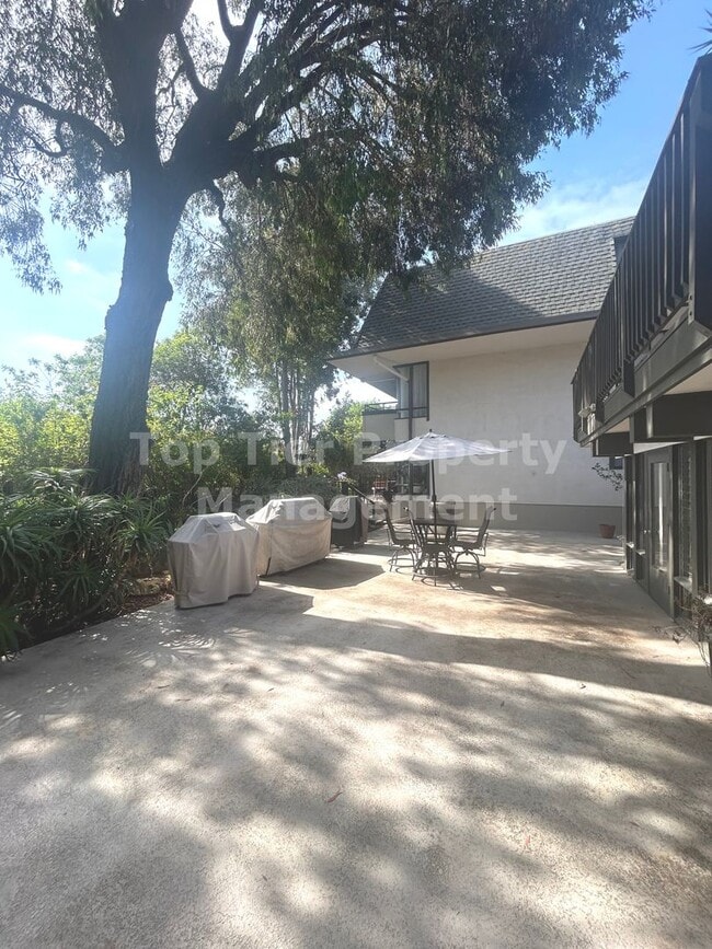 Building Photo - ***NEWLY RENOVATED 2 bed, 2 bath Townhouse in Carlsbad / La Costa - Available 06/01***