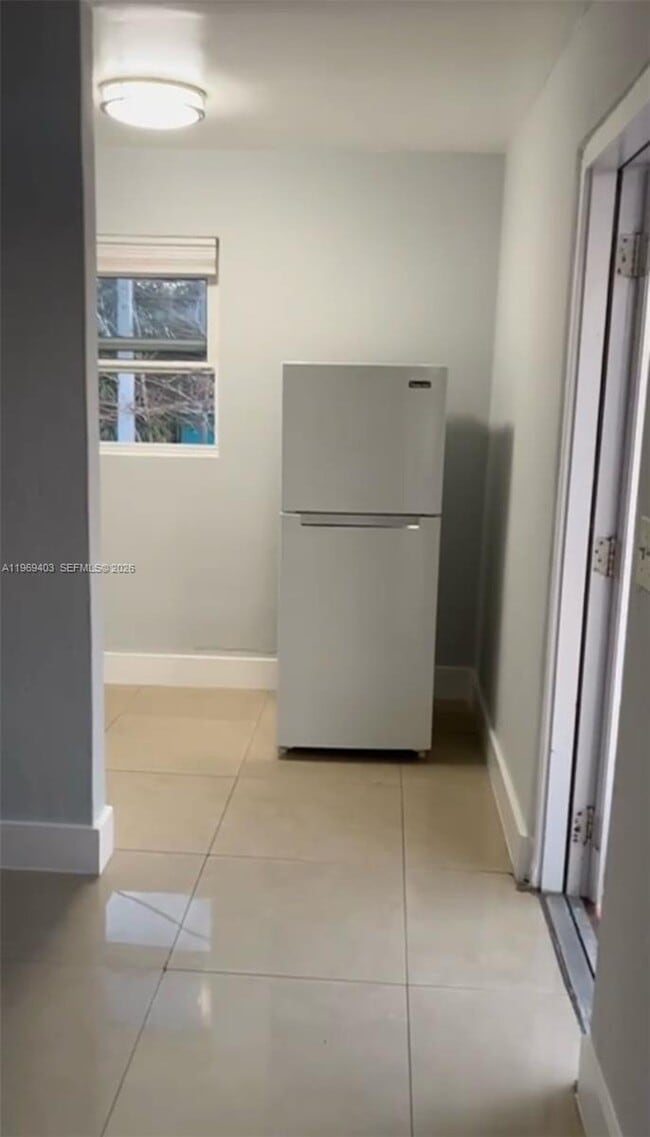 Building Photo - 1285 NW 60th St