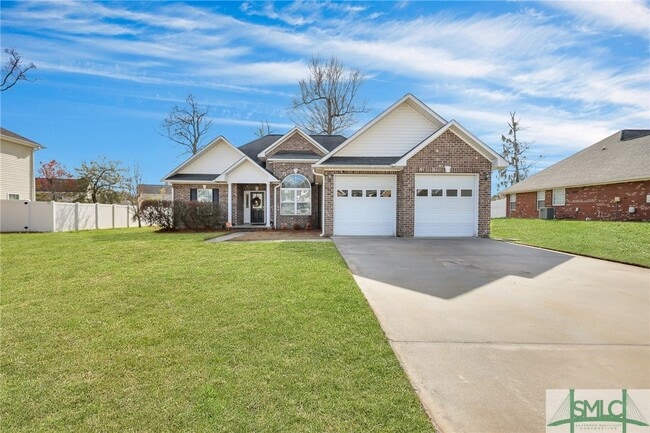 Primary Photo - 720 English Oak Dr