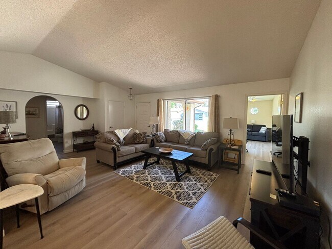 Building Photo - Lovely 3 bedroom 2 bath home in the grass in Leisure World a 45+ Active Adult Resort Community. M...