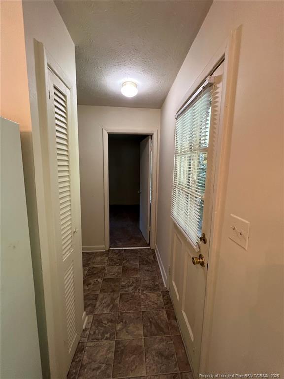 Building Photo - 116 Oates Dr