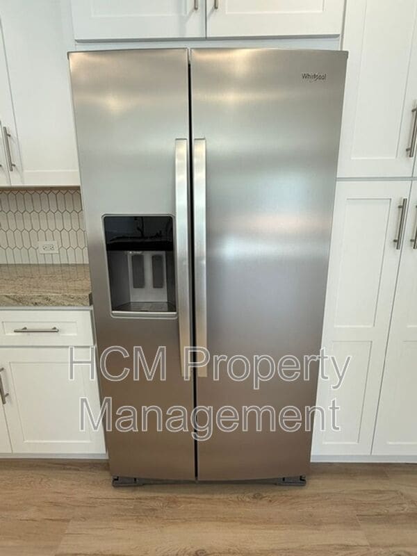 Building Photo - 3328 Paseo Halcon