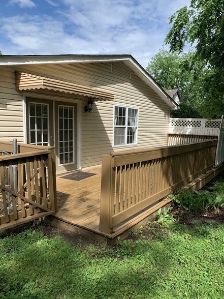 Building Photo - 6383 Ivy St