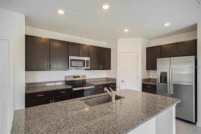 Building Photo - 2871 Silver Scallop Lp
