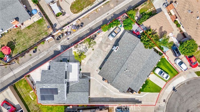 Building Photo - 525 W Woodcrest Ave