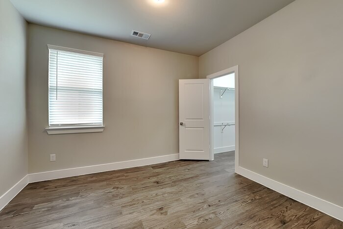 Building Photo - 3428 Tennessee Ave