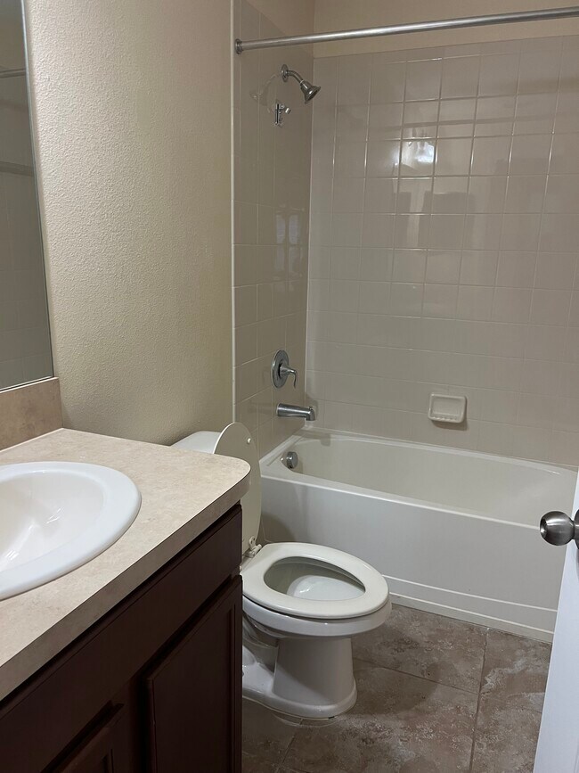 Building Photo - 9868 Trumpet Vine Loop