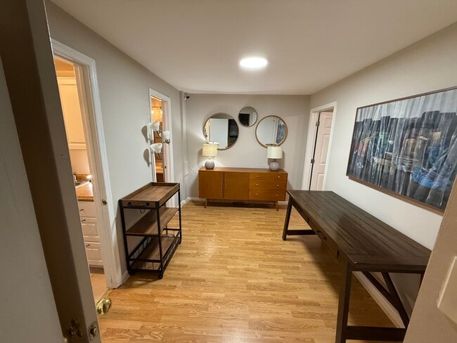 Building Photo - 9 Prairie Landing Ct