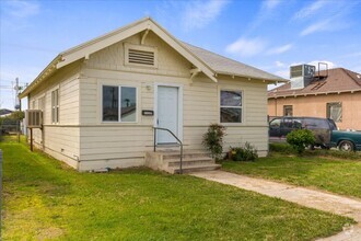 Building Photo - Single-family home with flexible leases - ...