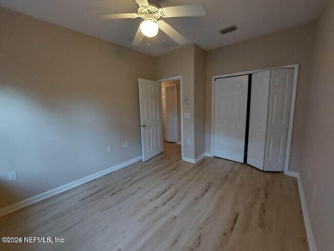 Building Photo - 7151 Deerfoot Cir