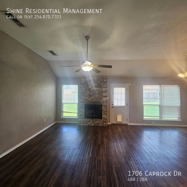 Building Photo - 1706 Caprock Dr