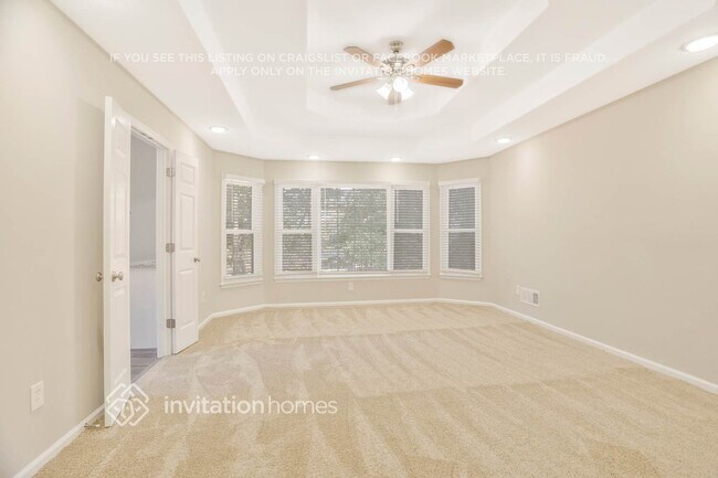 Building Photo - 2447 Doubletree Dr NW