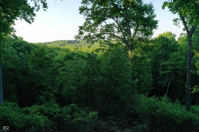 Building Photo - 158 Redbud Ln
