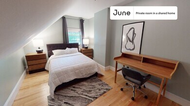 Building Photo - Room in Shared 7 bed/2.5 bath home