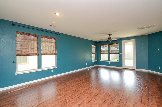 Building Photo - 4423 Ashberry Pine Ln